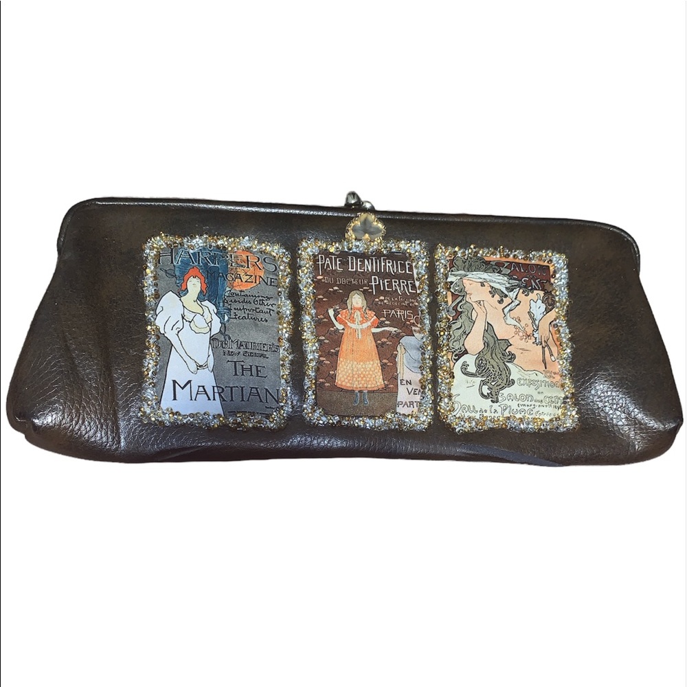 Unique clutch purse